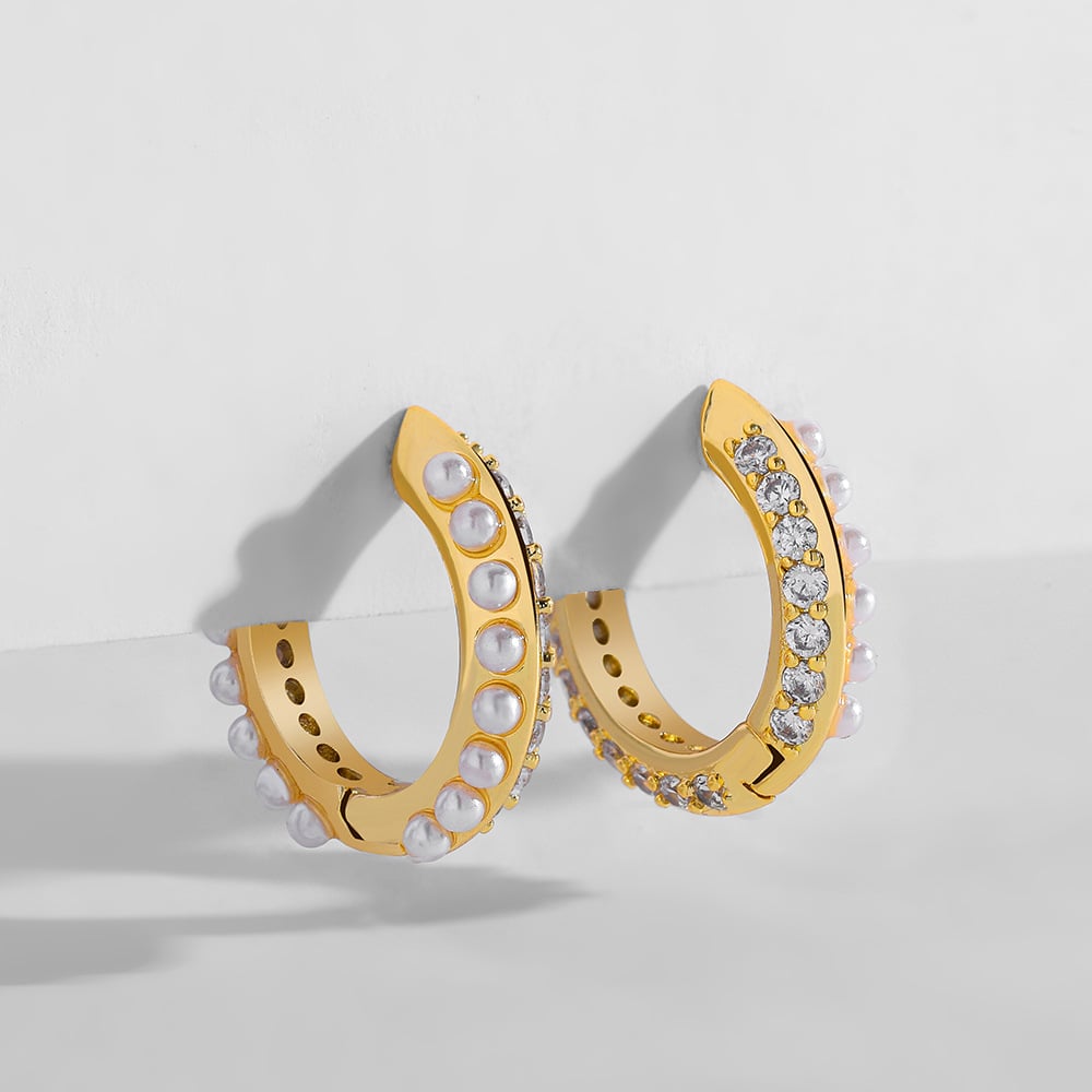 Orecchini Graffa Essenza