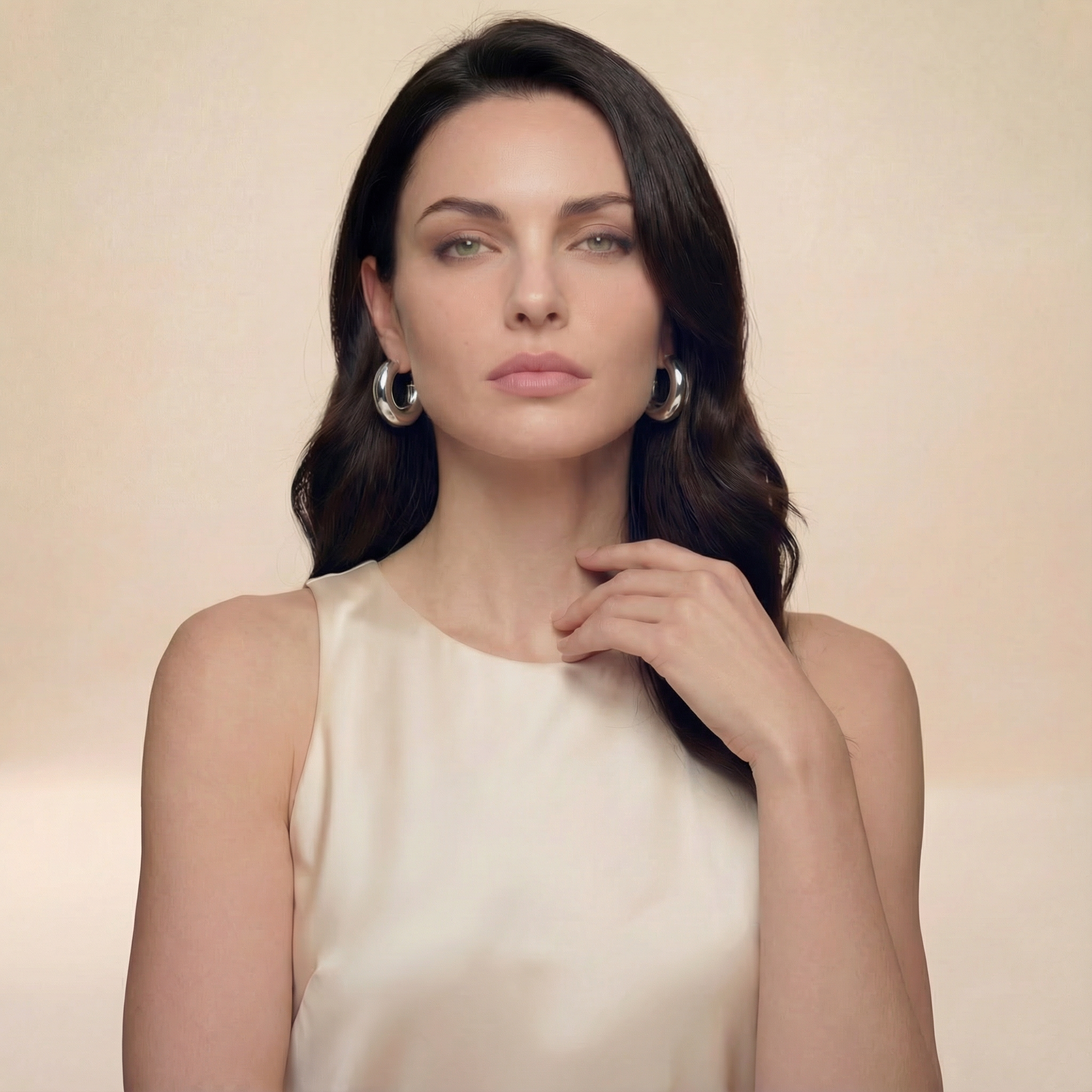 Orecchini Guscio Eterna placcati argento indossati