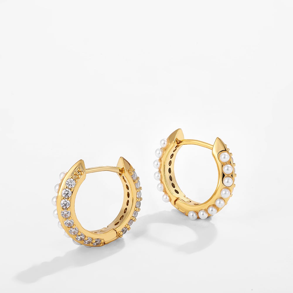 Orecchini Graffa Essenza