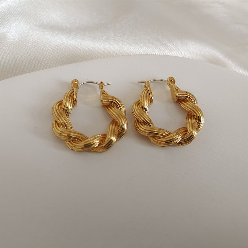 Orecchini Graffa Essenza